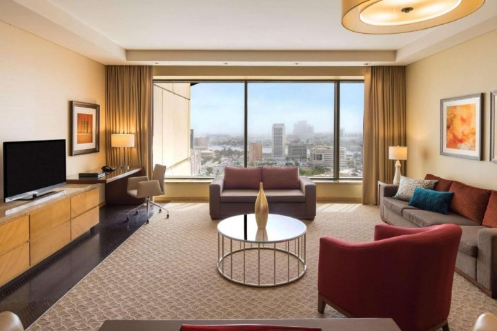 Classic Suite near Al Ghurair Centre 8 Luxury Bookings