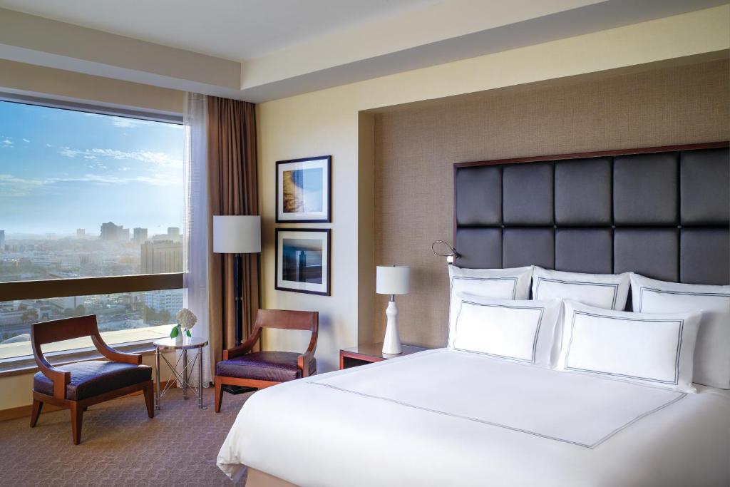 Family Suite With 2 Bedroom near Al Ghurair Centre Luxury Bookings