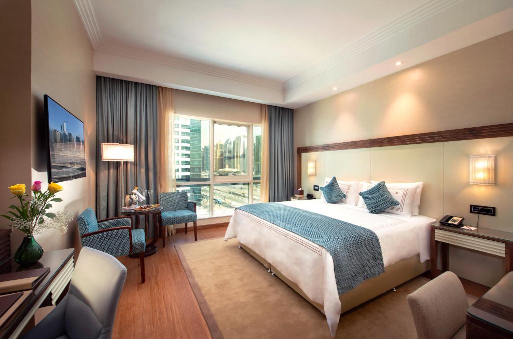 Deluxe King Room Near Escan Tower Marina Luxury Bookings