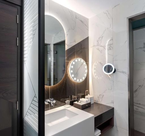 King Room Near Etihad Museum By Luxury Bookings 17 Luxury Bookings