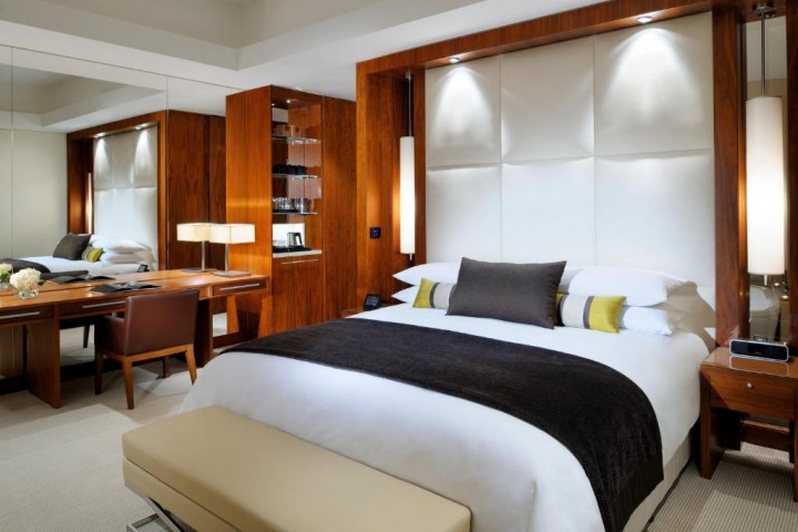 Deluxe King Room Near Seven Sisters 0 Luxury Bookings
