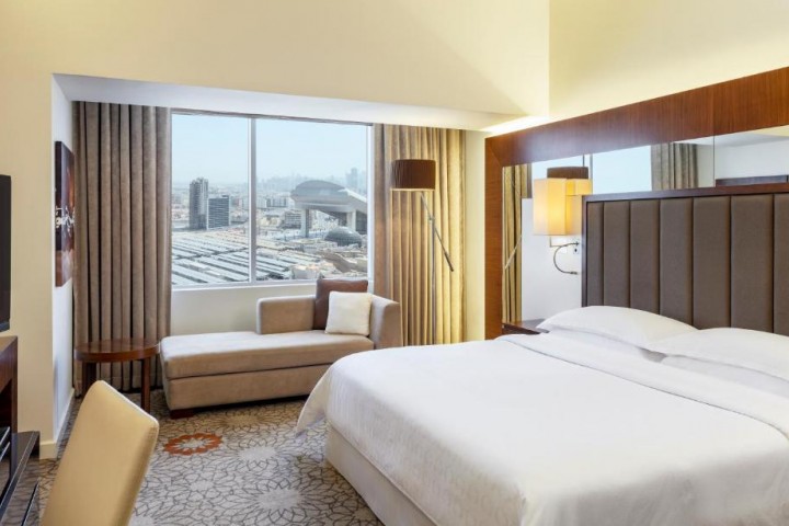 Luxury Classic Room Near Mall Of Emirates 1 Luxury Bookings