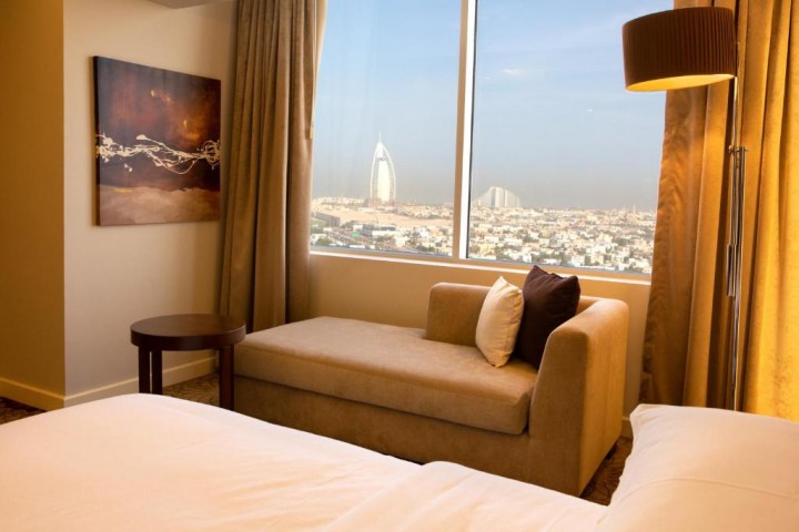 Luxury Classic Room Near Mall Of Emirates 4 Luxury Bookings