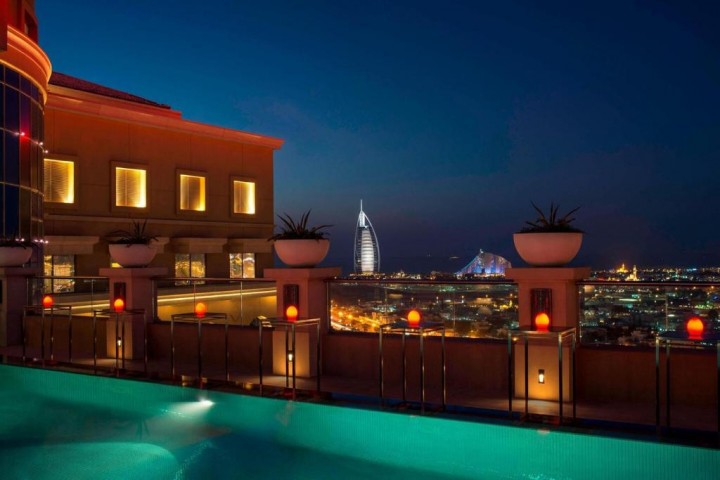 Junior Suite Near Mall Of Emirates 22 Luxury Bookings