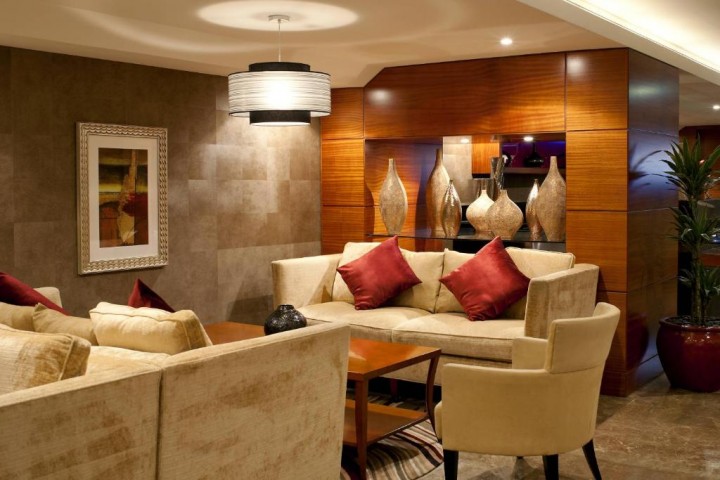 Executive Suite Near Duabai Land Department 4 Luxury Bookings