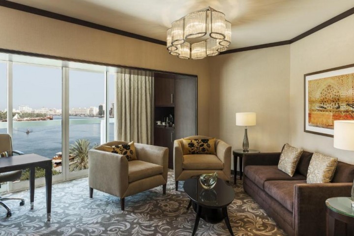 Executive Suite Near Duabai Land Department 13 Luxury Bookings