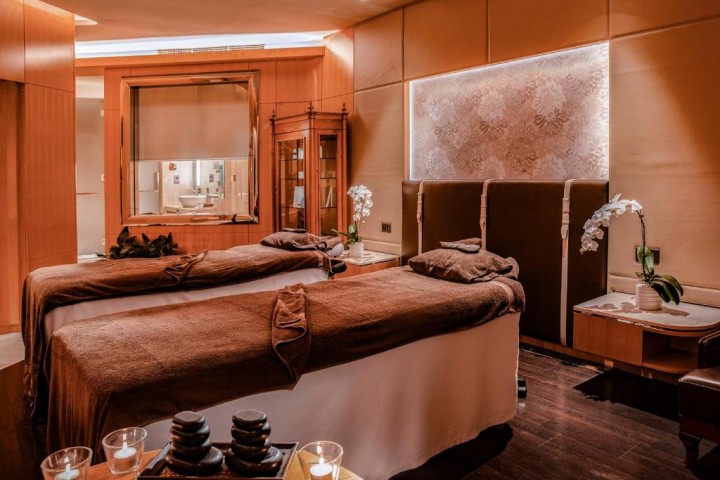 Grand Superior Room Near Meydan Racecourse 17 Luxury Bookings