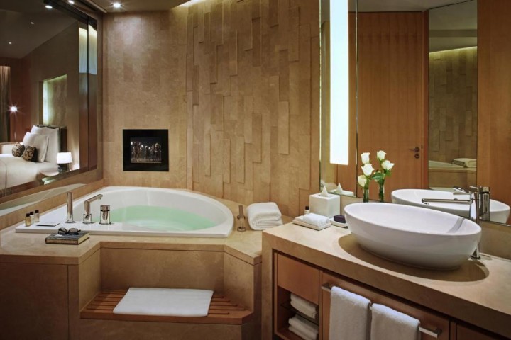 Grand Superior Room Near Meydan Racecourse 18 Luxury Bookings
