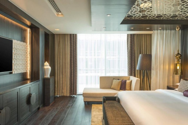 Luxury Deluxe Room Near World Trade Center Metro 18 Luxury Bookings