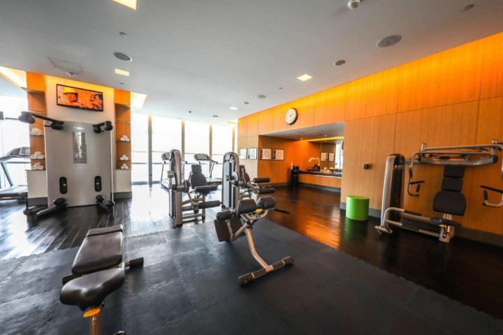 Luxury King Room Near Burj Khalifa Metro 13 Luxury Bookings