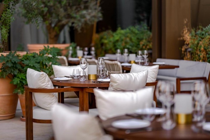 Luxury Deluxe Suite With Burj Khalifa View 26 Luxury Bookings