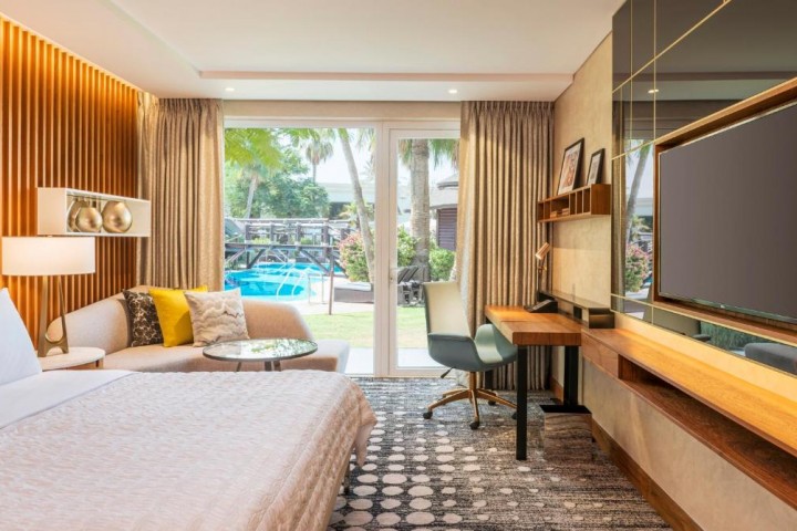 Deluxe Room Near The Irish Village 8 Luxury Bookings