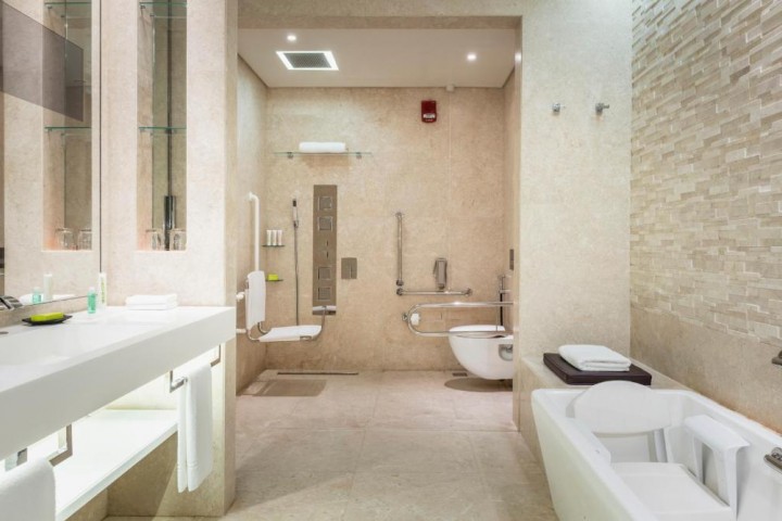 Premium Suite Near The Irish Village 27 Luxury Bookings