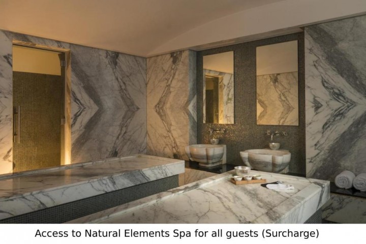 Premium Suite Near The Irish Village 33 Luxury Bookings