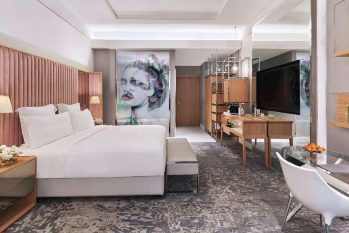 Signature King Room Near Dubai Design District 4 Luxury Bookings