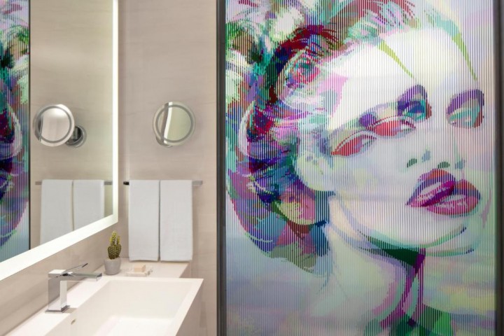Urban Living King Studio Near Dubai Design 2 Luxury Bookings