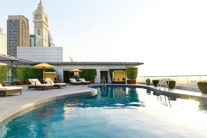 Deluxe Room Near Financial Center Metro 22 Luxury Bookings