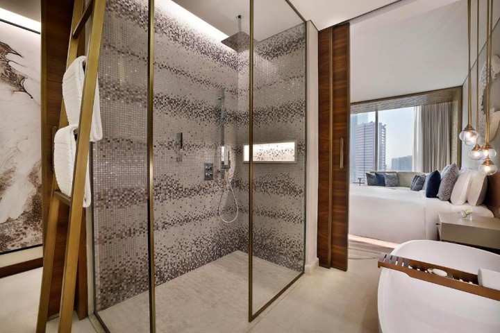 Signature King Room 8 Luxury Bookings
