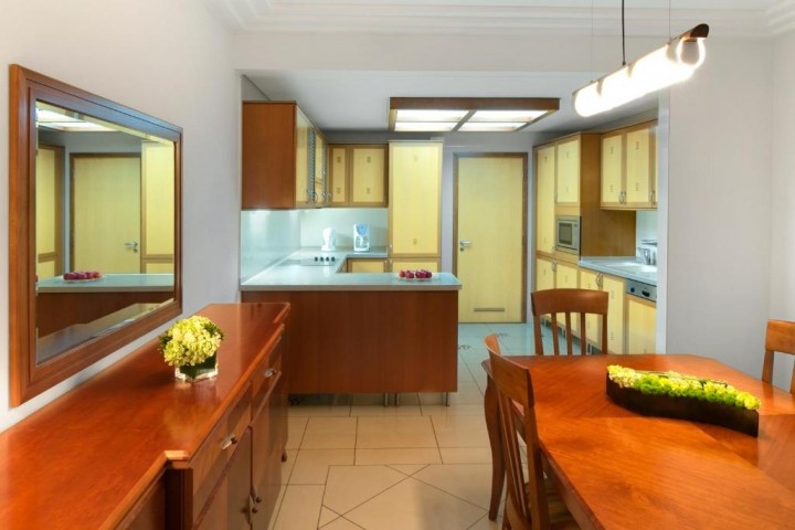 One Bedroom Apartment Near fashion Club 6 Luxury Bookings