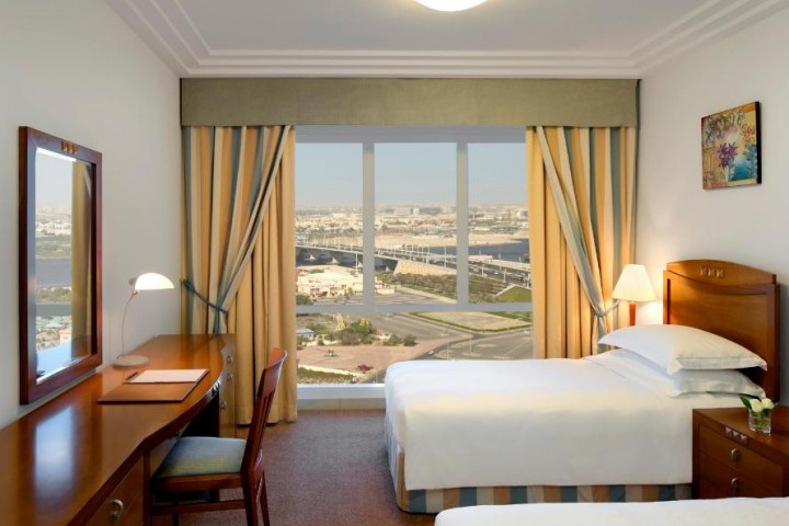 One Bedroom Apartment Near fashion Club 1 Luxury Bookings