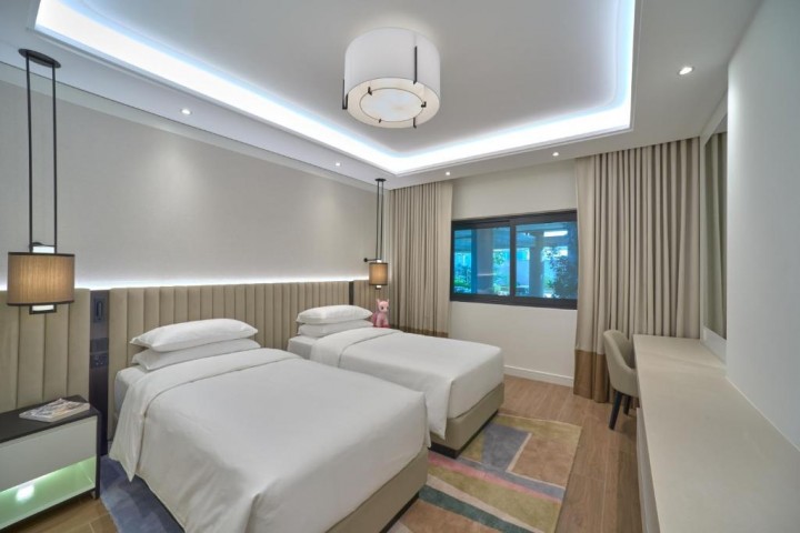 One Bedroom Apartment Near fashion Club 30 Luxury Bookings