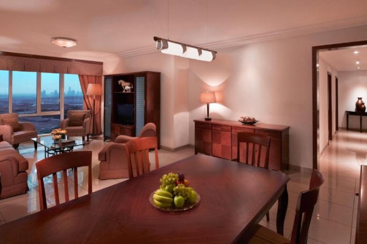 Two Bedroom Apartment Near fashion Club 11 Luxury Bookings