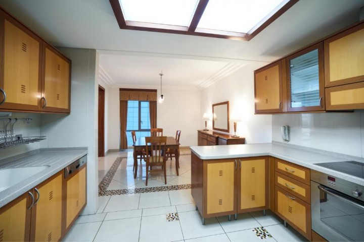 Two Bedroom Apartment Near fashion Club 27 Luxury Bookings