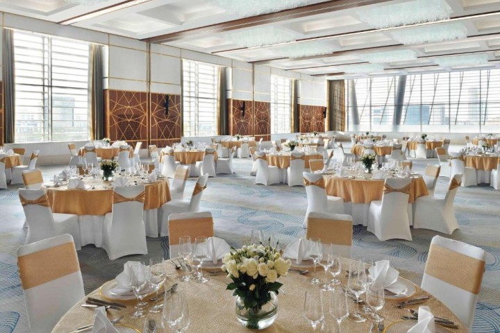 Executive King Suite Near Filli Cafe Media City 17 Luxury Bookings