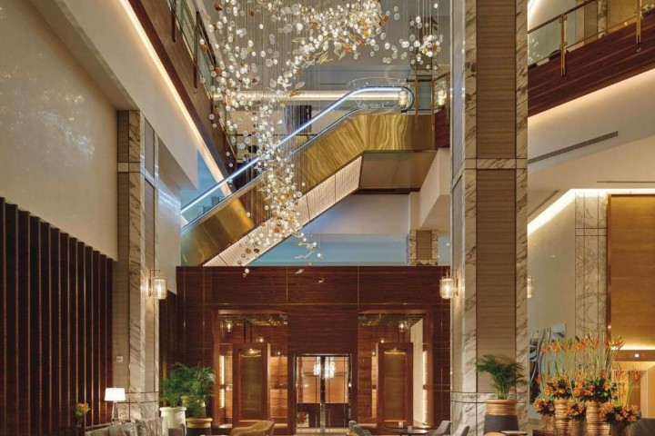 Executive King Suite Near Filli Cafe Media City 18 Luxury Bookings