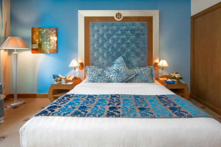 Junior Suite Near Al Zarooni Building Marina 1 Luxury Bookings