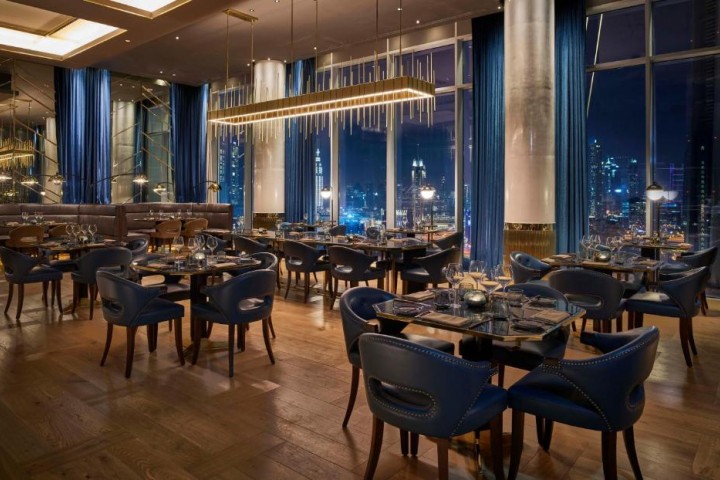 Premier Suite Near Index Tower Financial Centre 14 Luxury Bookings