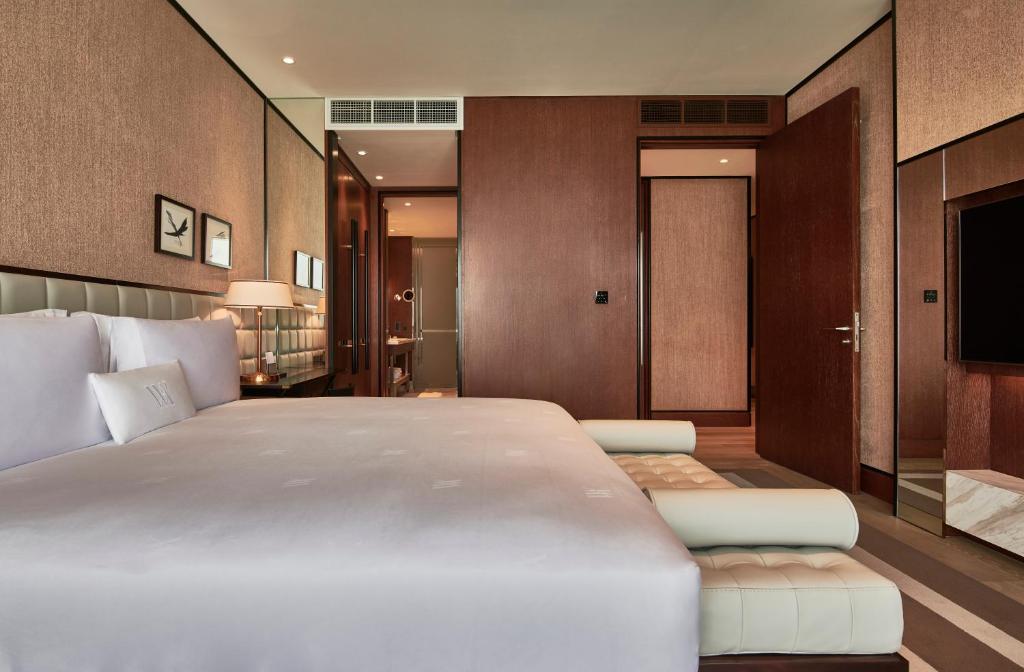Corner Suite Near Index Tower Financial Centre Luxury Bookings