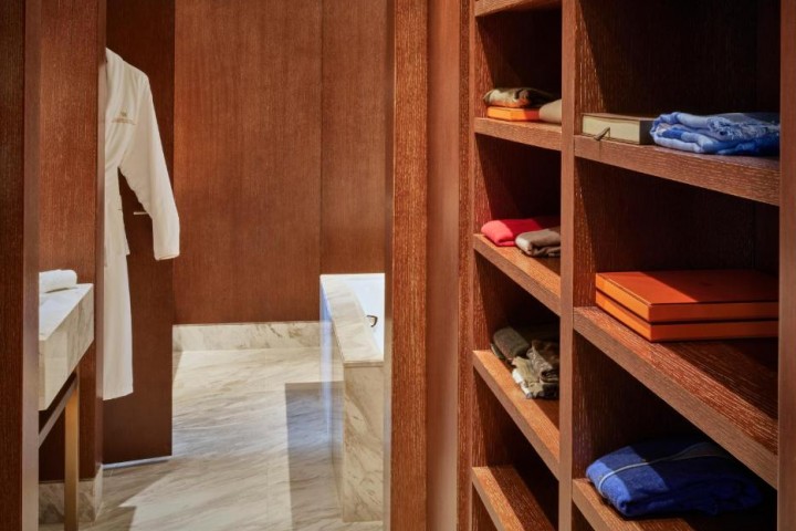Corner Suite Near Index Tower Financial Centre 1 Luxury Bookings