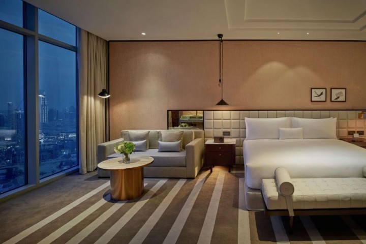 Corner Suite Near Index Tower Financial Centre 33 Luxury Bookings
