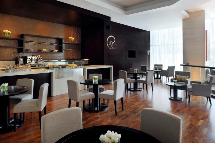 Premium One Bedroom Suite Near DMCC Metro Station 11 Luxury Bookings