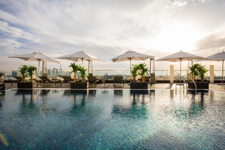 Executive Suite Near Dubai Customs 24 Luxury Bookings