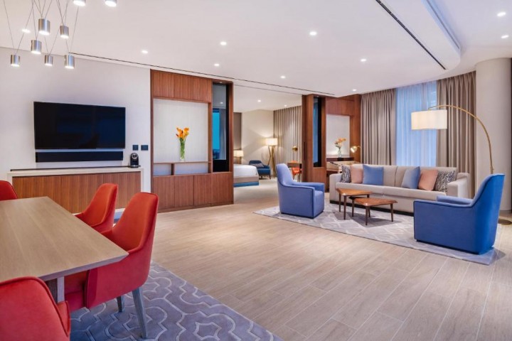 One Bedroom Suite Near Jabel Ali Golf Resort 6 Luxury Bookings