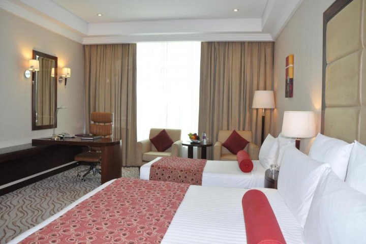 Suite Near Adcb Metro Station By Luxury Bookings 20 Luxury Bookings