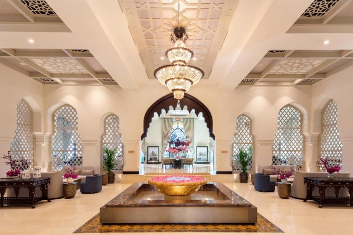 Diplomatic Suite Near Souk Al Bahar Downtown. 18 Luxury Bookings