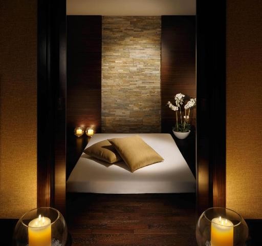 Executive Suite Room Near Reef Mall 2 Luxury Bookings