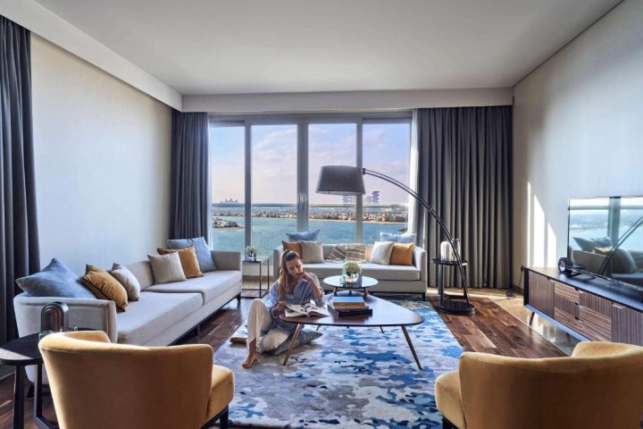 Two Bedroom Luxury Suite near Paradise Beach 22 Luxury Bookings