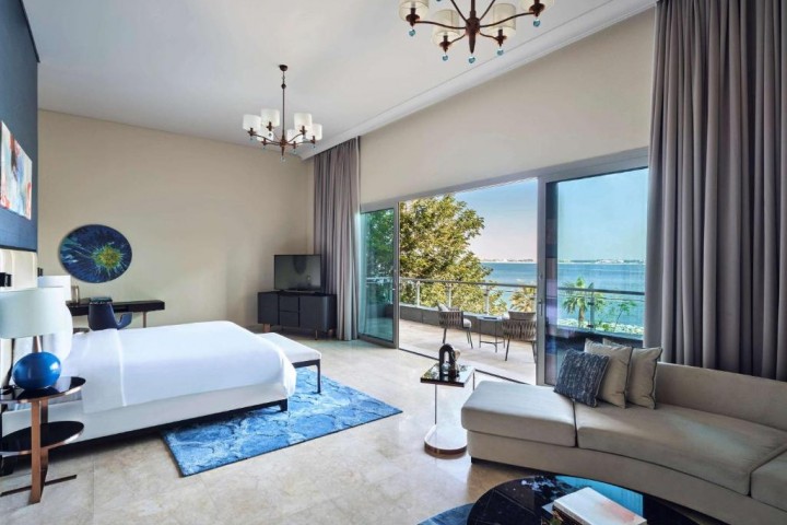 Two Bedroom Luxury Suite near Paradise Beach 26 Luxury Bookings