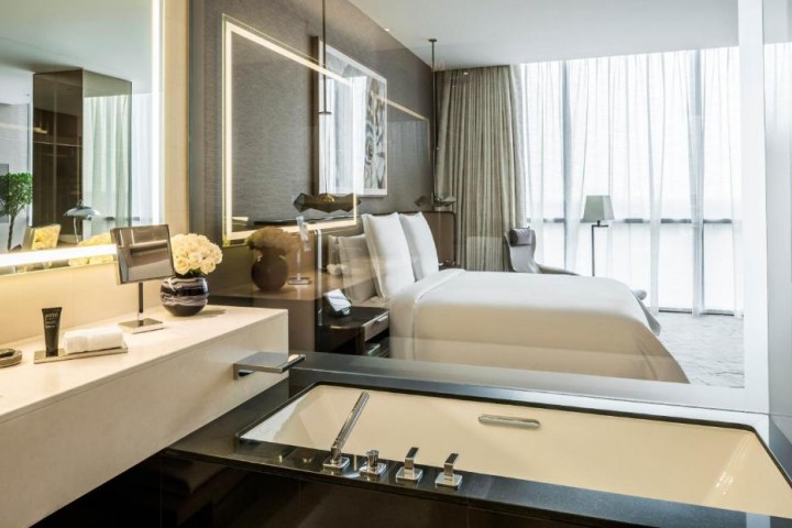 Studio King Suite Near Difc Gate Village 2 Luxury Bookings
