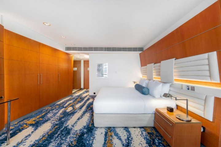 Deluxe Room Near falcon Tower Deira 1 Luxury Bookings