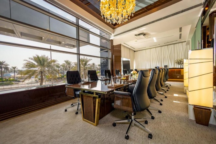 Grand Suite Near falcon Tower Deira 33 Luxury Bookings