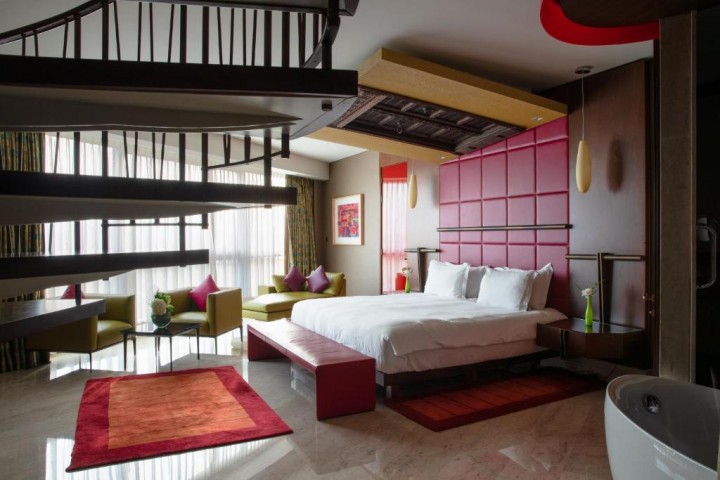 One Bedroom Suite Near Aviation Club Garhoud 15 Luxury Bookings