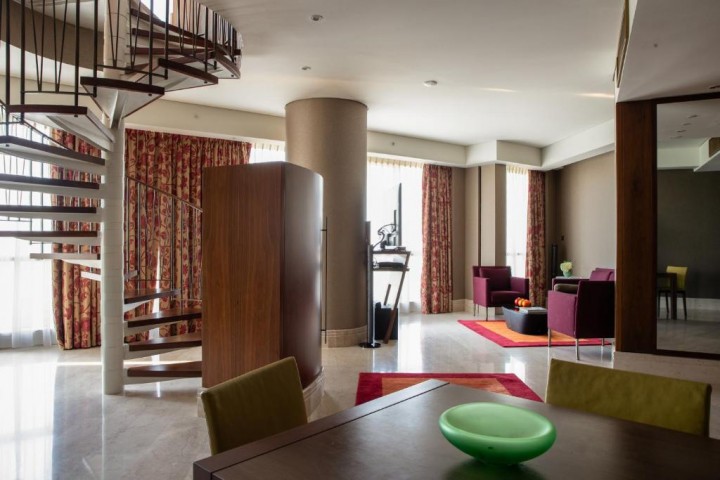 One Bedroom Suite Near Aviation Club Garhoud 17 Luxury Bookings