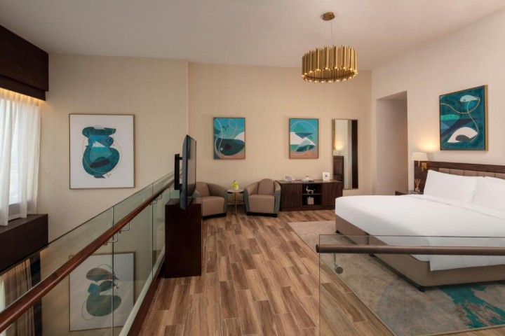 Superior Duplex Apartment Near Mina Seyahi Beach 1 Luxury Bookings