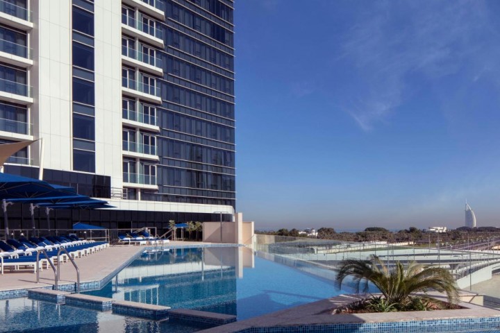 Superior Duplex Apartment Near Mina Seyahi Beach 23 Luxury Bookings
