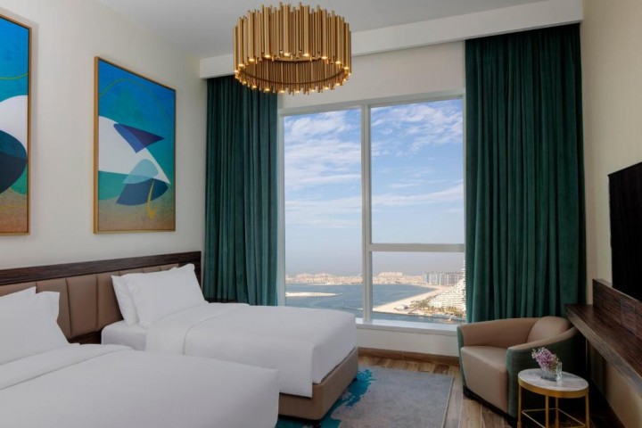 Three Bedroom Apartment Near Mina Seyahi Beach 1 Luxury Bookings